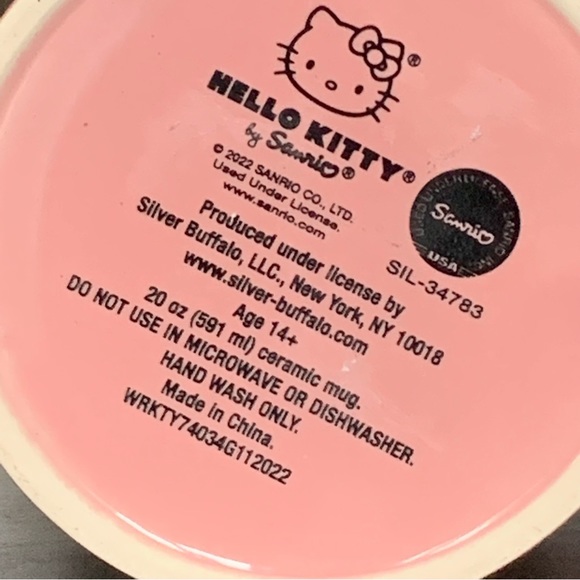 I ❤️ U Hello Kitty 20oz Pink Ceramic Mug - Picture 9 of 9